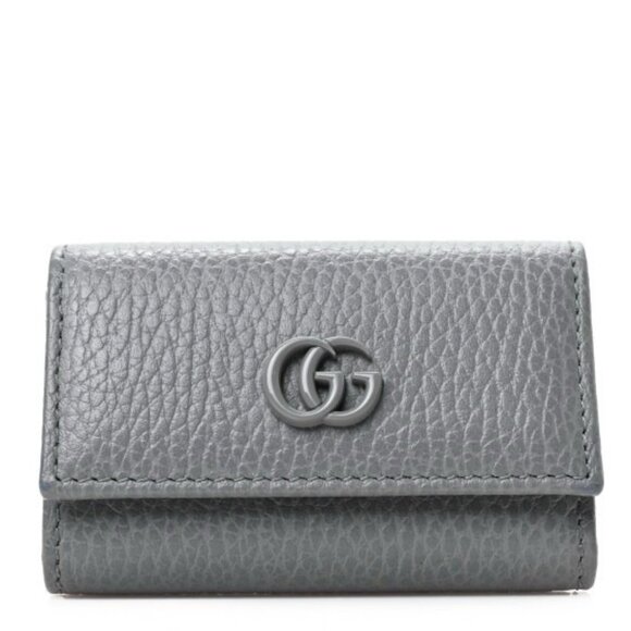 NEW GUCCI Pebbled Calfskin Enamel Monochrome GG Marmont 6 Key Holder Deep Grey - Picture 1 of 10